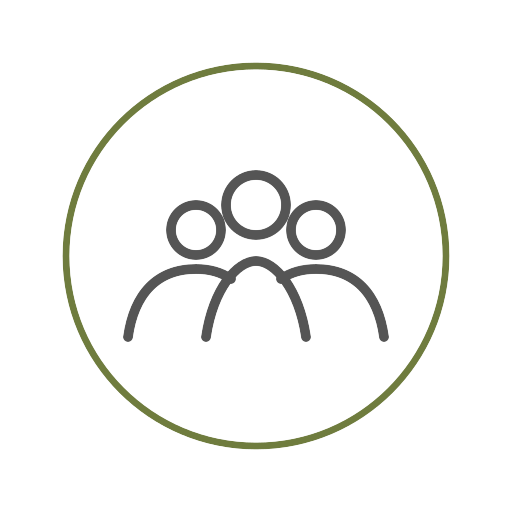 Icono de tres personas representando comunidad o trabajo en equipo.